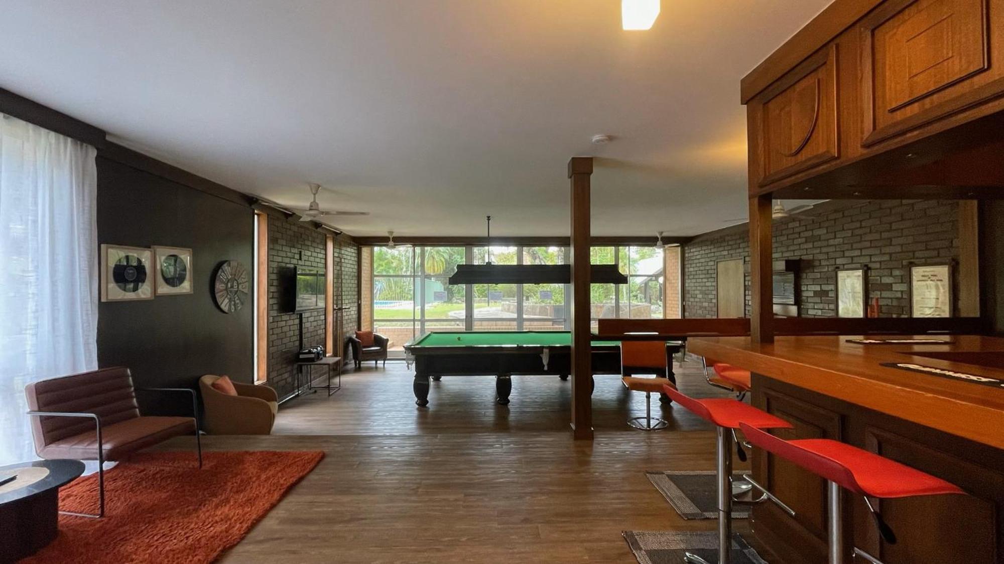 Spacious Hideaway Retreat, Brookfield, Брисбен Экстерьер фото